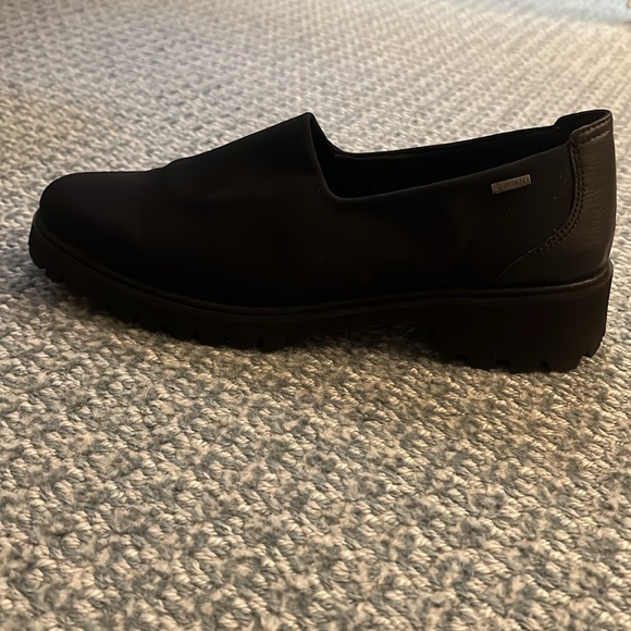 Women’s Ara  Kempton black shoe. - Picture 4 of 4